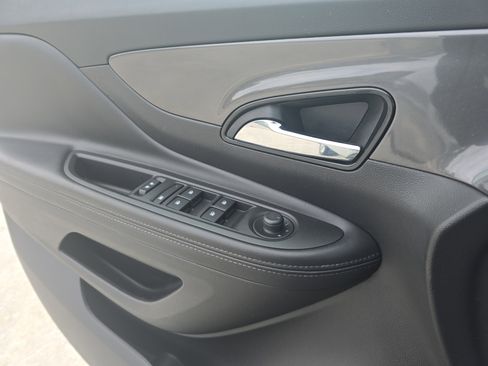 Used 2017 Buick Encore Preferred FWD image 24