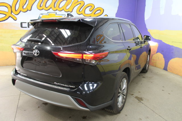 Used 2020 Toyota Highlander Platinum AWD/4WD image 8