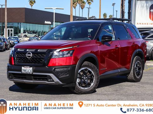 Used 2024 Nissan Pathfinder Rock Creek image 1