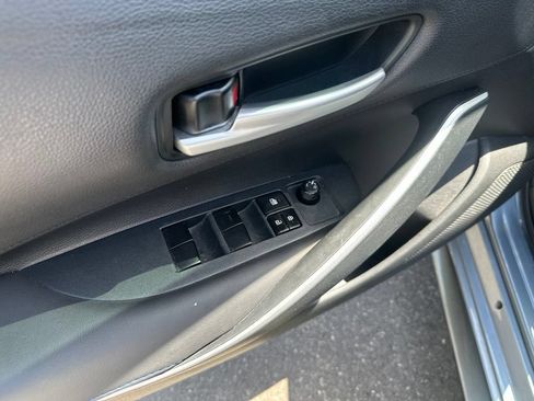 Used 2020 Toyota Corolla SE FWD image 13