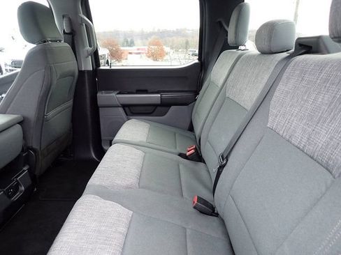 Used 2023 Ford F150 XLT AWD/4WD image 18