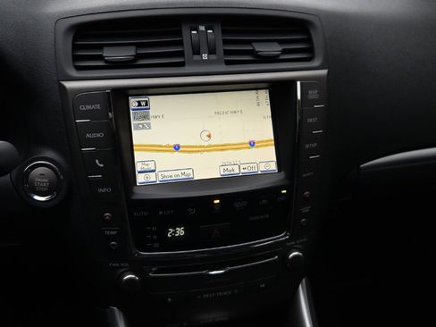 Used 2014 Lexus IS 250C image 25