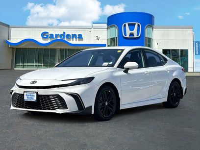 Used 2025 Toyota Camry SE