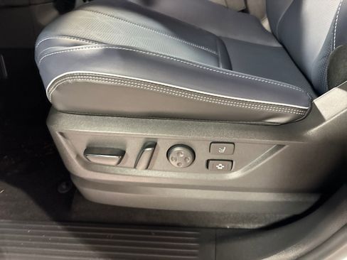 New 2026 INFINITI QX80 4WD w/ Sport Exterior Package image 24