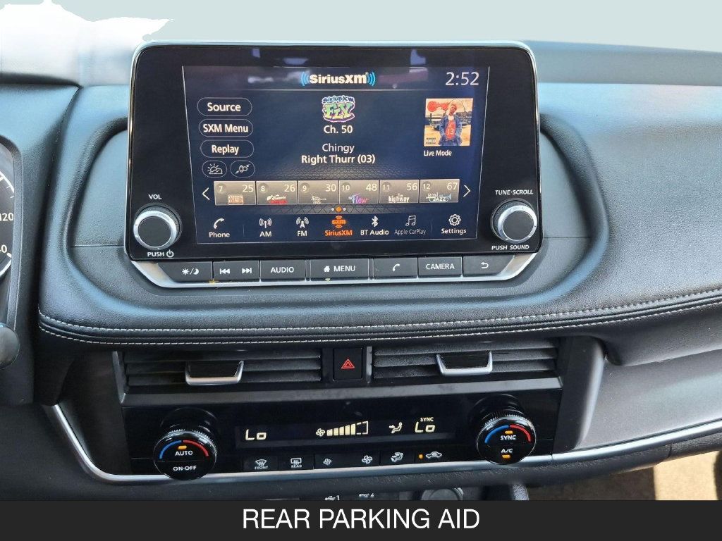 Used 2025 Nissan Rogue SV AWD/4WD image 26