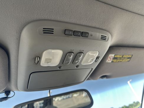 Used 2003 Toyota Land Cruiser AWD/4WD image 22