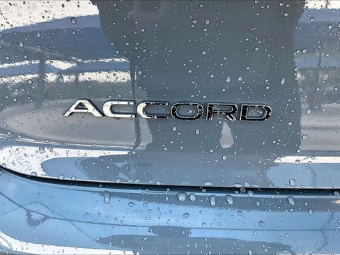 Used 2023 Honda Accord Sport image 10