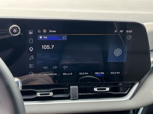 Used 2025 Chevrolet Equinox LT w/ Convenience Package II FWD image 26