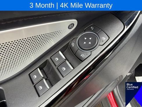 Used 2022 Ford Explorer Platinum w/ Equipment Group 601A AWD/4WD image 29
