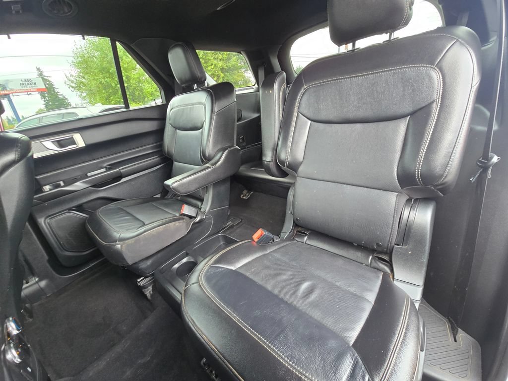 Used 2020 Ford Explorer Limited AWD/4WD image 18