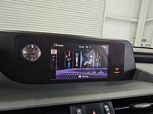 Used 2019 Lexus ES 350 image 17