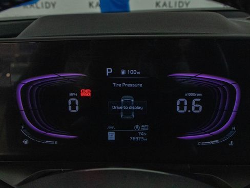 Used 2024 Kia Telluride S w/ S Sunroof Package FWD image 16