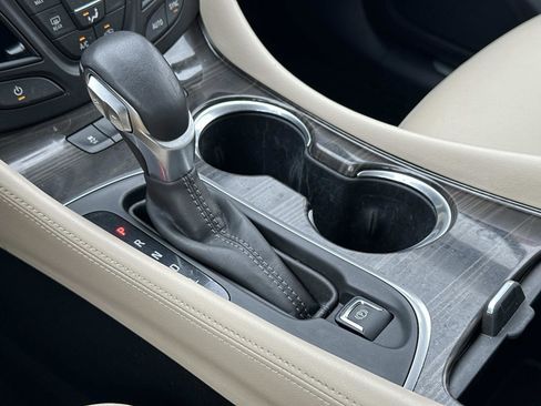 Certified 2019 Buick Envision Preferred AWD/4WD image 30