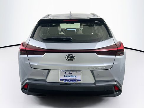 Used 2023 Lexus UX 250h image 6