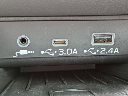 Certified 2025 Subaru Outback Wilderness w/ Wilderness Package image 28