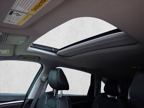 Used 2020 Acura MDX SH-AWD w/ Technology Package image 16