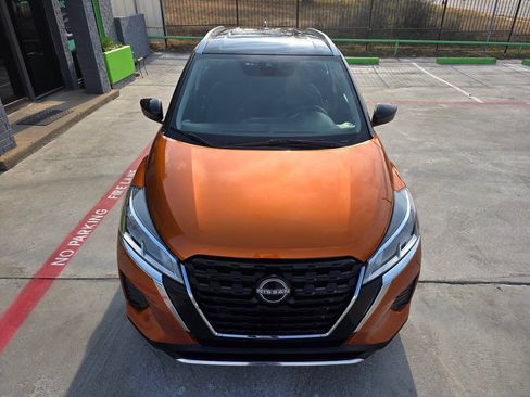Used 2022 Nissan Kicks SV FWD image 5