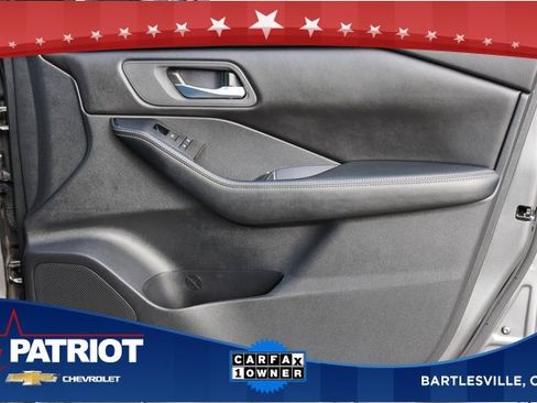 Used 2024 Nissan Rogue SV image 14