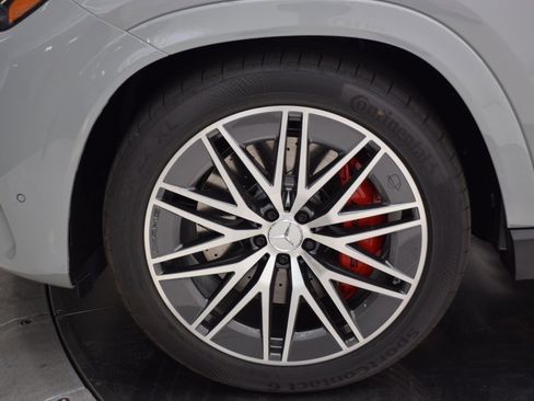 New 2026 Mercedes-Benz GLE 63 AMG S image 11