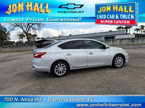 Used 2017 Nissan Sentra SV w/ Style Package image 13