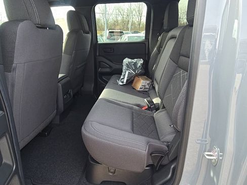 New 2026 Nissan Frontier SV image 31