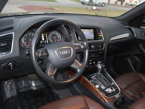 Used 2017 Audi Q5 2.0T Premium image 14