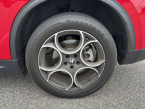 Used 2021 Alfa Romeo Stelvio Sprint w/ Nero Edizione image 6