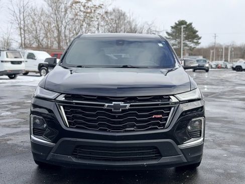 Certified 2023 Chevrolet Traverse RS w/ LPO, Floor Liner Package image 2