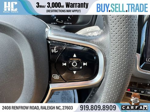 Used 2016 Volvo XC90 T6 Momentum w/ Momentum Plus Package AWD/4WD image 28