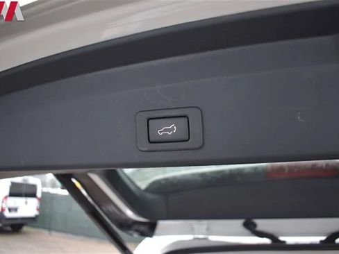 Used 2019 Subaru Ascent Limited w/ Popular Package #2A AWD/4WD image 28