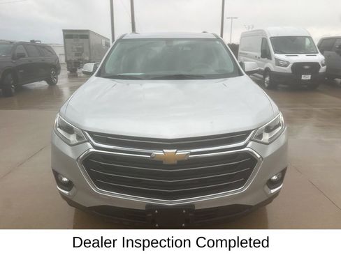Used 2021 Chevrolet Traverse LT AWD/4WD image 5