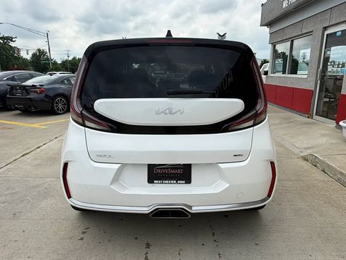 Used 2023 Kia Soul GT-Line w/ GT-Line Technology Package FWD image 8