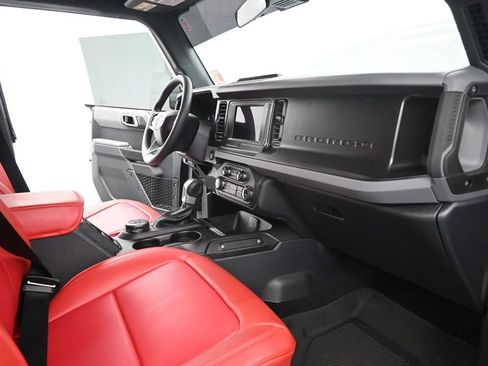 Used 2022 Ford Bronco 4-Door w/ Sasquatch Package AWD/4WD image 21