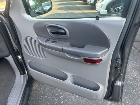 Used 2003 Ford F150 2WD SuperCrew image 14