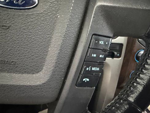 Used 2013 Ford F150 Lariat w/ Luxury Equipment Group AWD/4WD image 17