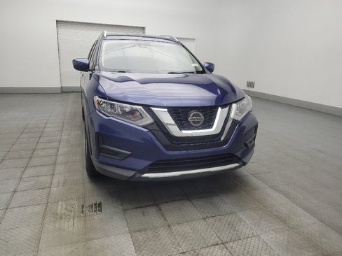 Used 2019 Nissan Rogue S w/ Special Edition Package FWD image 14