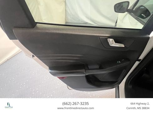 Used 2021 Ford Escape SE FWD image 21
