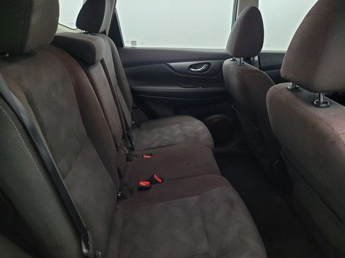 Used 2015 Nissan Rogue S AWD/4WD image 19