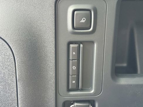 New 2026 Lincoln Navigator L Black Label AWD/4WD image 13