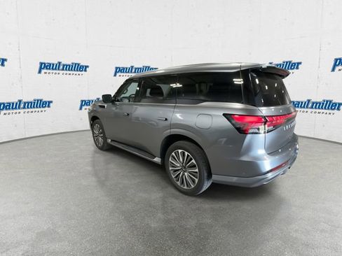 Used 2025 INFINITI QX80 Sensory AWD/4WD image 8
