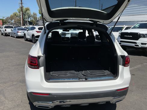 Used 2020 Mercedes-Benz GLC 300 image 24