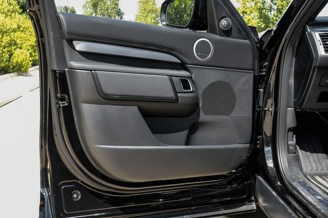 New 2026 Land Rover Discovery Limited Edition AWD/4WD image 56