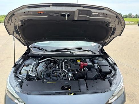 Used 2023 Nissan Sentra SR w/ Midnight Edition Package FWD image 7