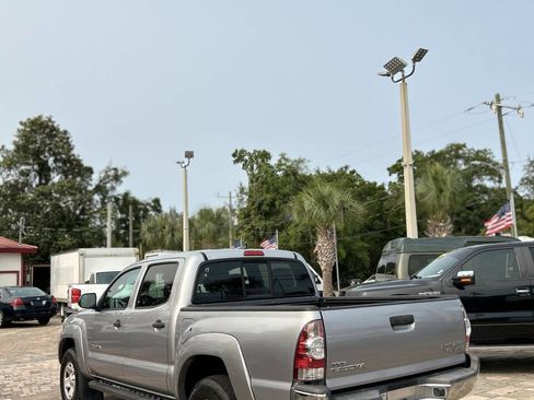 Used 2015 Toyota Tacoma PreRunner image 6