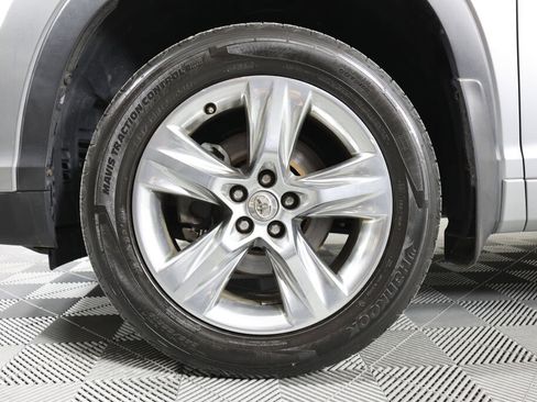 Used 2014 Toyota Highlander Limited Platinum image 9