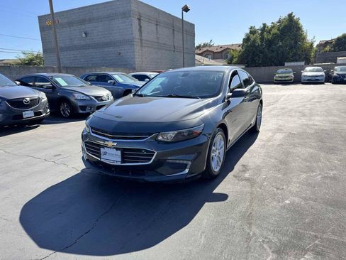 Used 2016 Chevrolet Malibu LT FWD image 11
