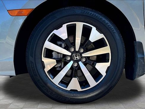 Certified 2026 Honda Odyssey EX-L image 35