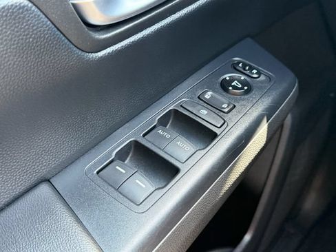Used 2024 Honda CR-V EX image 28