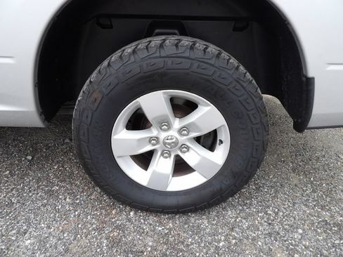 Used 2015 RAM 1500 Tradesman w/ Popular Equipment Group AWD/4WD image 11