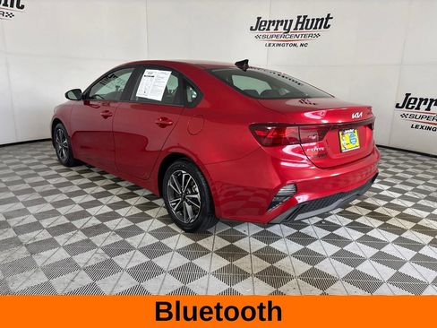Used 2024 Kia Forte LXS FWD image 8